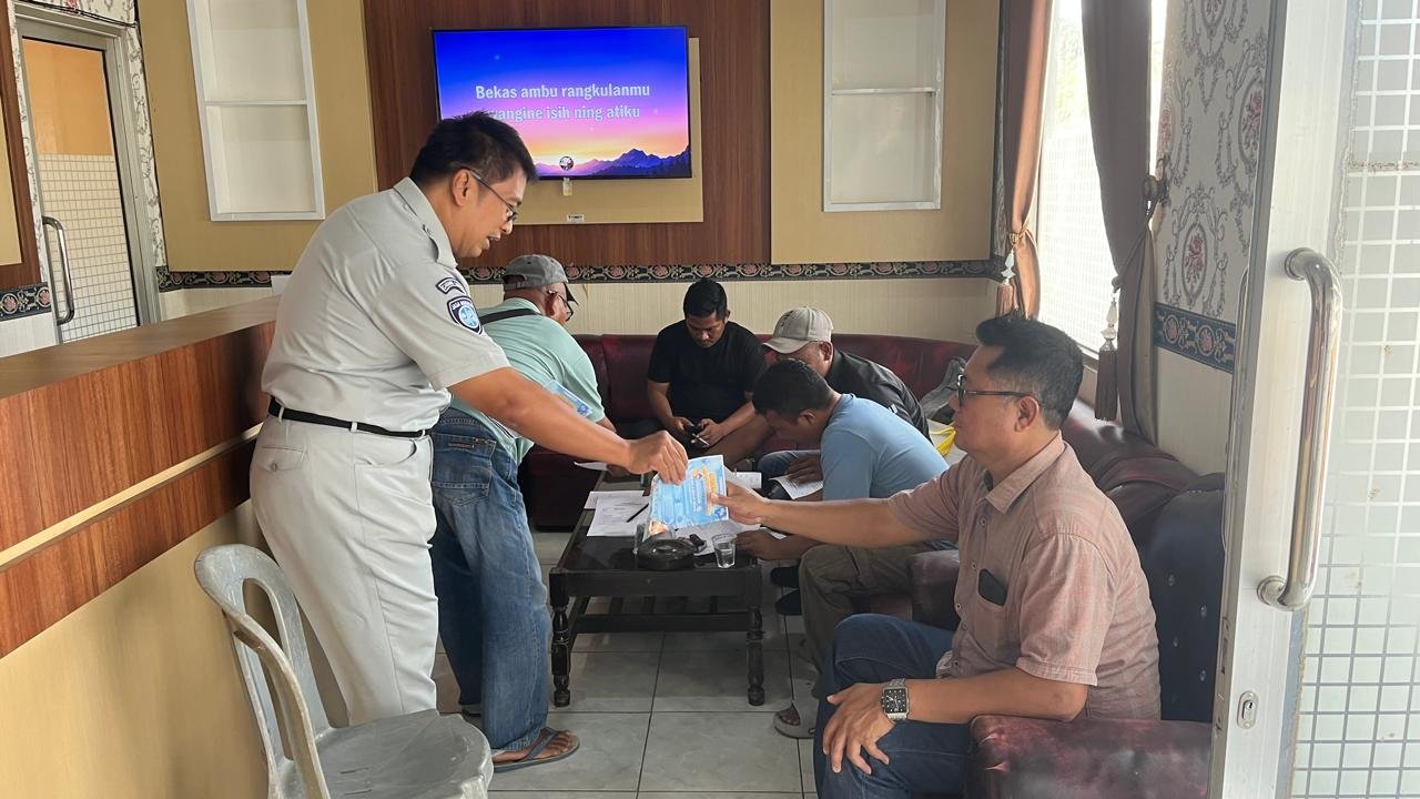 Jasa Raharja Dorong Kepatuhan Pajak dan Keselamatan Berkendara di Simpang Pematang Mesuji