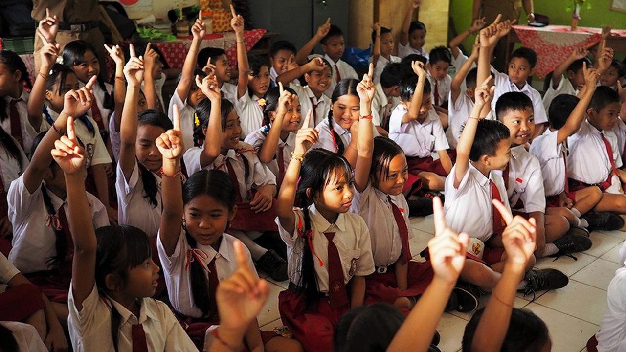 Mensos Saifullah Yusuf Sebut Sekolah Rakyat Jadi Solusi Pendidikan Keluarga Kurang Mampu Mensos Saifullah Yusuf Sebut Sekolah Rakyat Jadi Solusi Pendidikan Keluarga Kurang Mampu