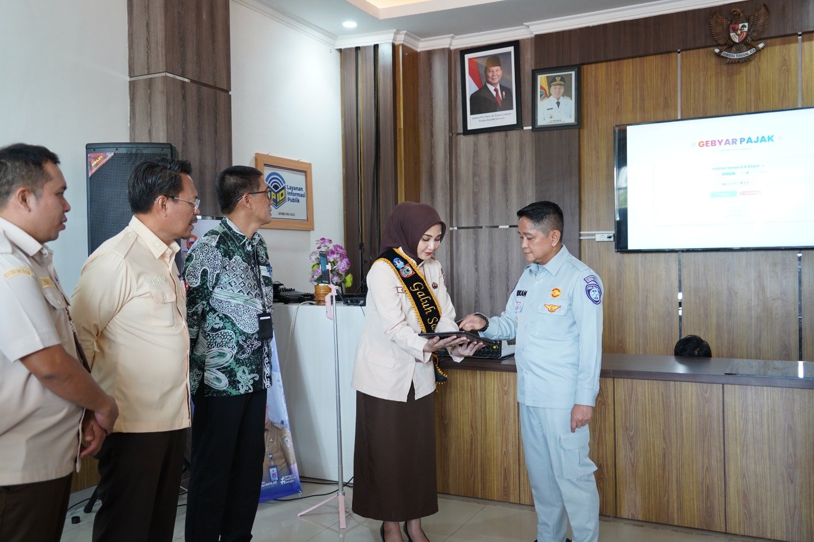 Jasa Raharja Kalsel Kembali Undi Hadiah Gebyar Panutan Pajak 2026 Jasa Raharja Kalsel Kembali Undi Hadiah Gebyar Panutan Pajak 2026