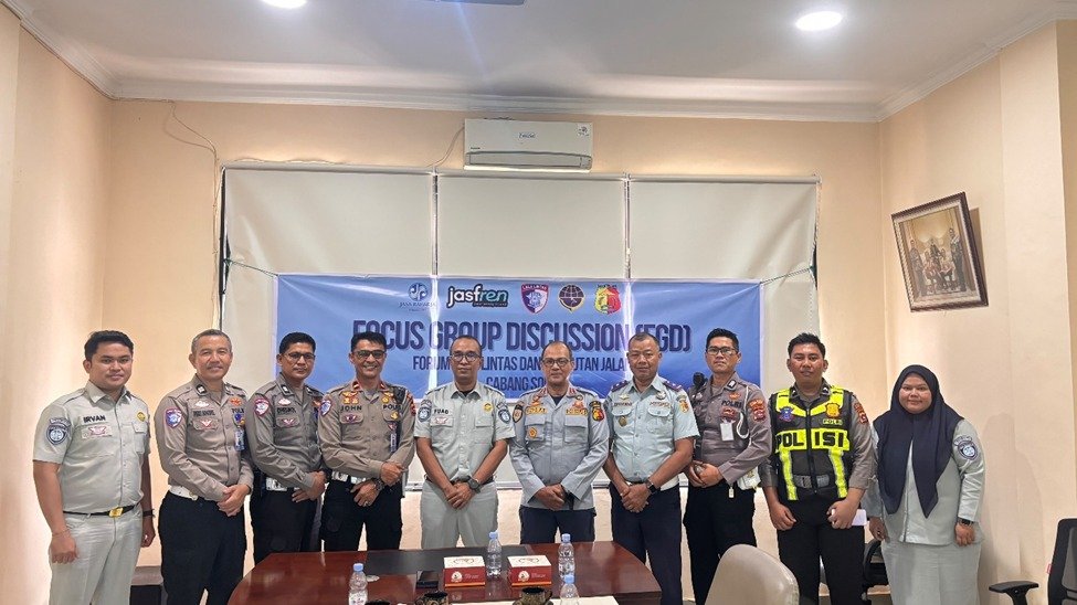 Jasa Raharja Sumbar Gelar FGD Bersama Dishub dan Kepolisian Bahas Keselamatan Lalu Lintas di Solok Jasa Raharja Sumbar Gelar FGD Bersama Dishub dan Kepolisian Bahas Keselamatan Lalu Lintas di Solok