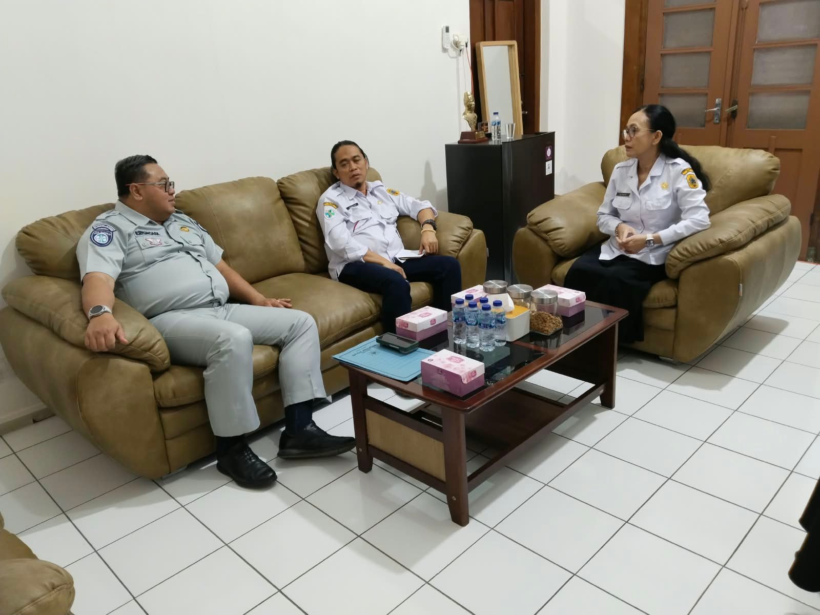 Jasa Raharja Pati Perkuat Implementasi JR Care melalui Koordinasi dengan RSUD RAA Soewondo Jasa Raharja Pati Perkuat Implementasi JR Care melalui Koordinasi dengan RSUD RAA Soewondo