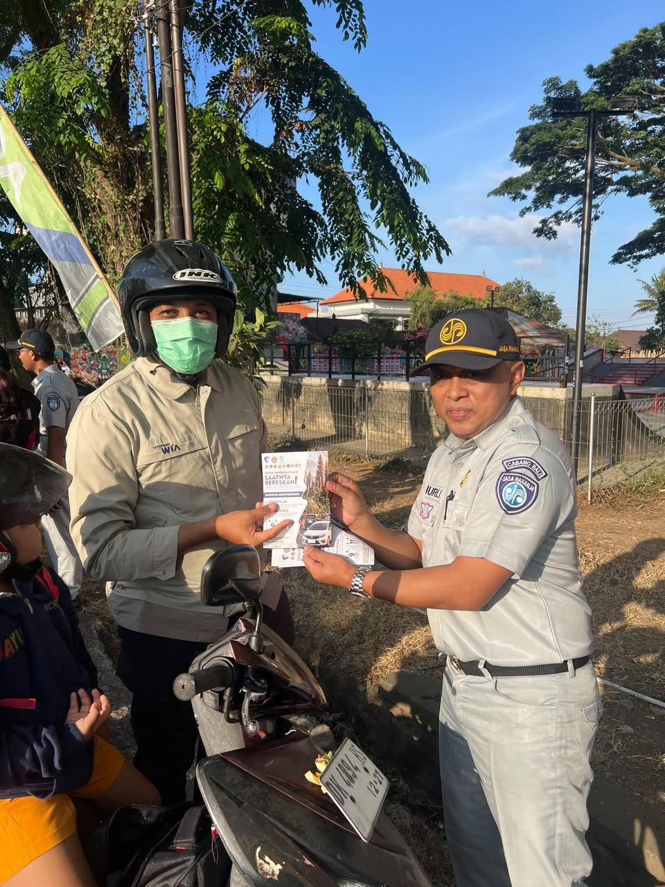 Operasi Gabungan Tak Hanya Soal Kendaraan, Relaksasi PKB Ikut Disosialisasikan di Tabanan