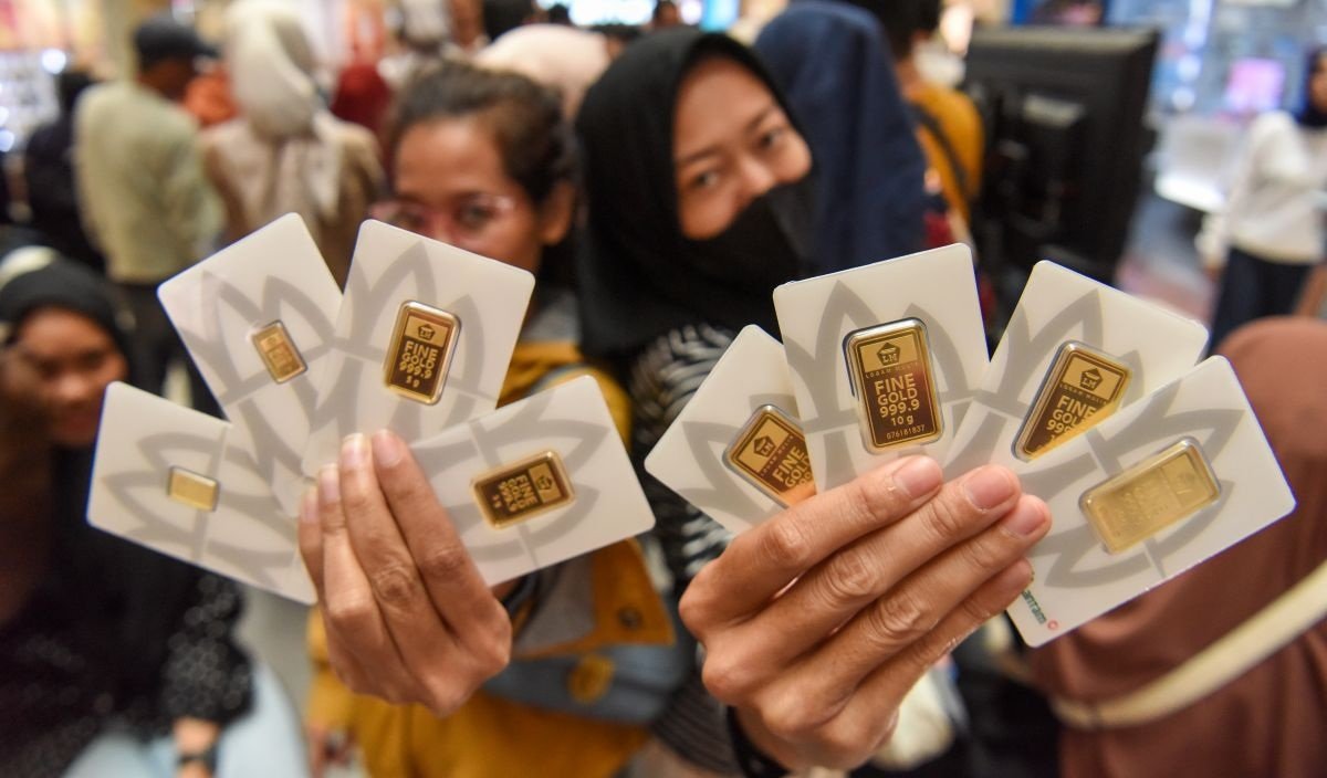 Harga Emas Antam Kamis, 22 Oktober 2026 Melemah, Buyback Turun Jadi Rp2,365 Juta