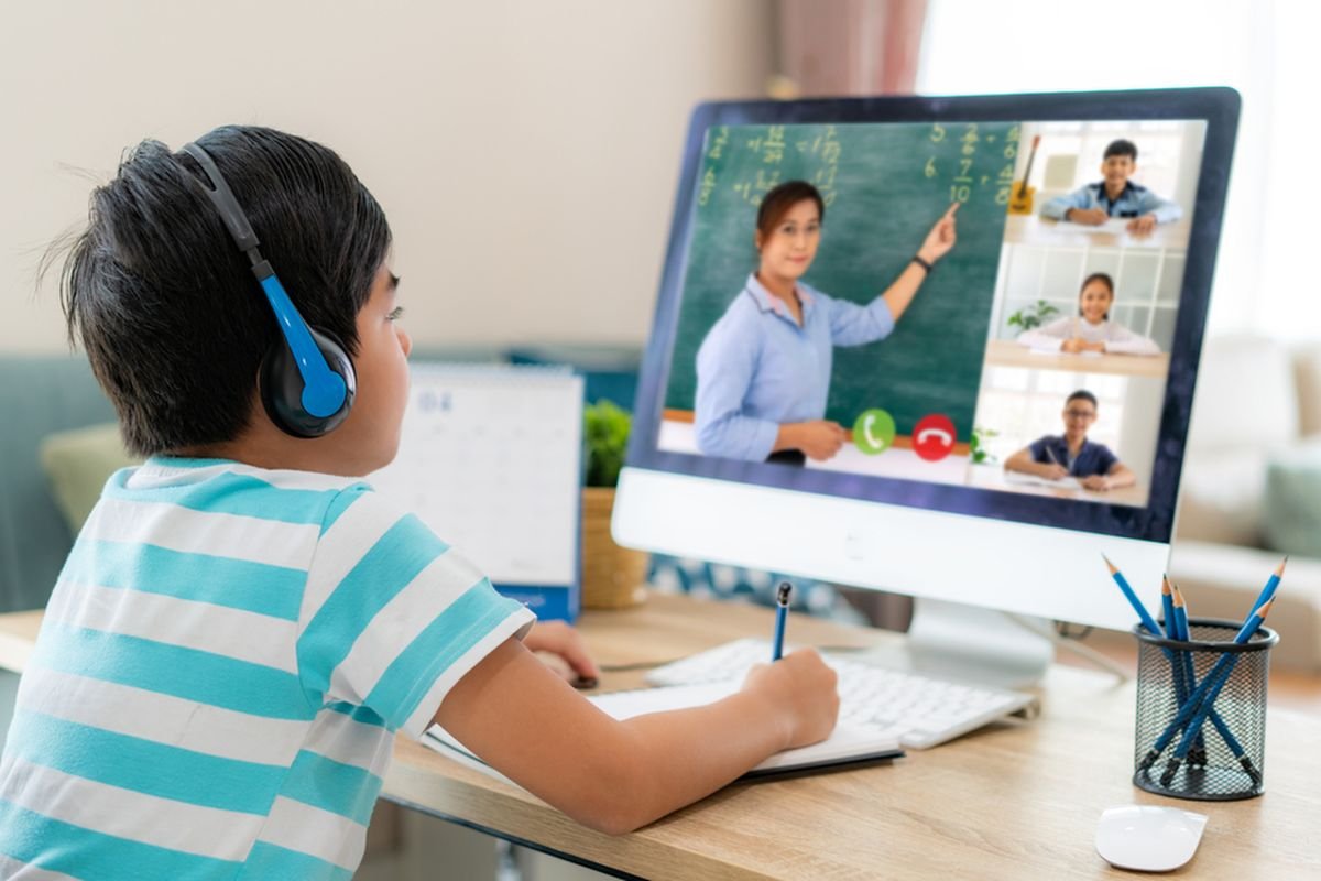 Pemkot Jambi Beri Kuota Internet Gratis untuk 2.500 Siswa Terdampak Kabut Asap